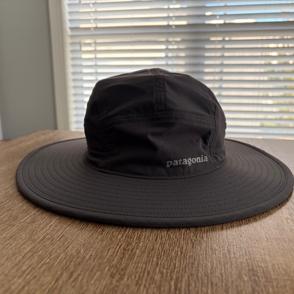 NWOT Patagonia Quandary Brimmer